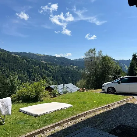 2 Bed Easy Access To 2 Bathrooms *